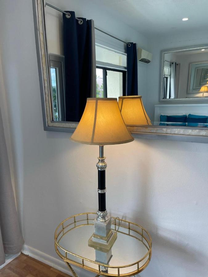 #6 Ferguson Rd - Townhouse Villa Nassau Eksteriør bilde