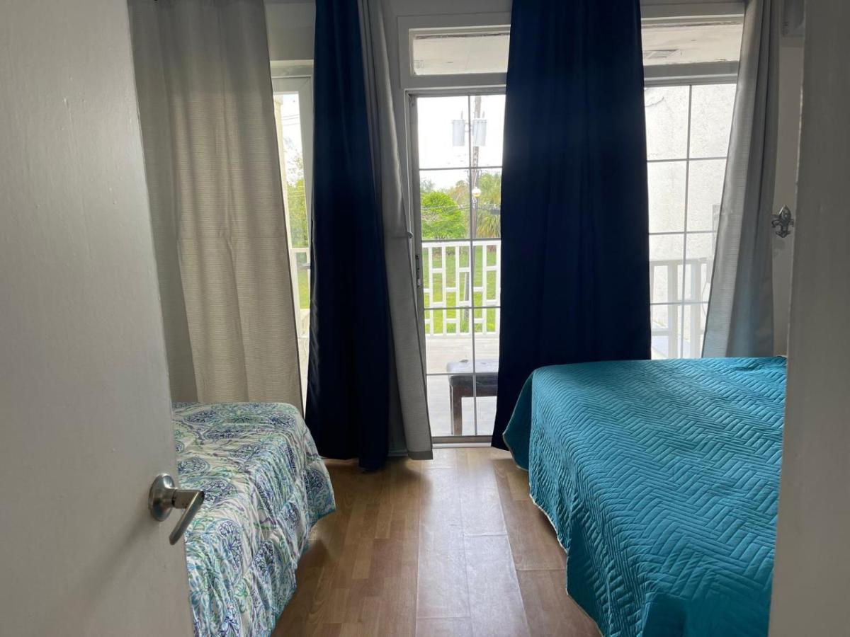 #6 Ferguson Rd - Townhouse Villa Nassau Eksteriør bilde
